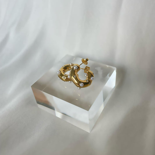 Bella Örhänge Guld